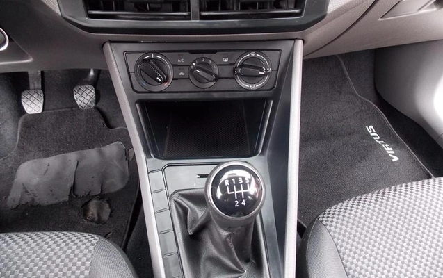 imagem-https://www.socarrao.com.br/sc-vehicle-images-prod/4490306/1793382608258-8602053_17_B_fb6803b62d.jpeg