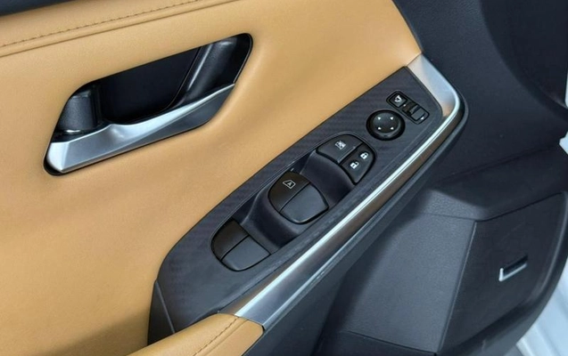imagem-https://www.socarrao.com.br/sc-vehicle-images-prod/4490307/1793386429740-8623323_10_B_ce2d71b63c.jpeg