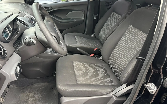 imagem-https://www.socarrao.com.br/sc-vehicle-images-prod/4490350/1793382932365-V2hhdHNBcHAgSW1hZ2UgMjAyNi0xMC0yOSBhdCAyMy4wNi4wOS5qcGVn.jpeg