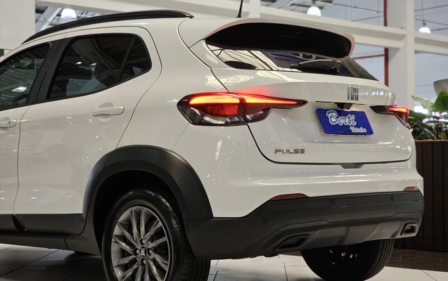 imagem-https://www.socarrao.com.br/sc-vehicle-images-prod/4490367/1793383111437-1_054328.jpg