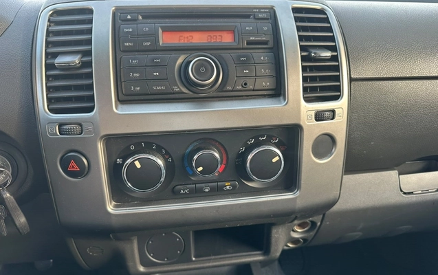imagem-https://www.socarrao.com.br/sc-vehicle-images-prod/4490503/1793384387759-RnJvbnRpZXIgNS5qcGVn.jpeg