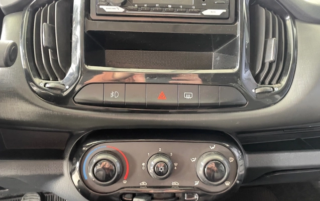 imagem-https://www.socarrao.com.br/sc-vehicle-images-prod/4490550/1793384692643-SU1HXzUzNjkuanBn.jpg