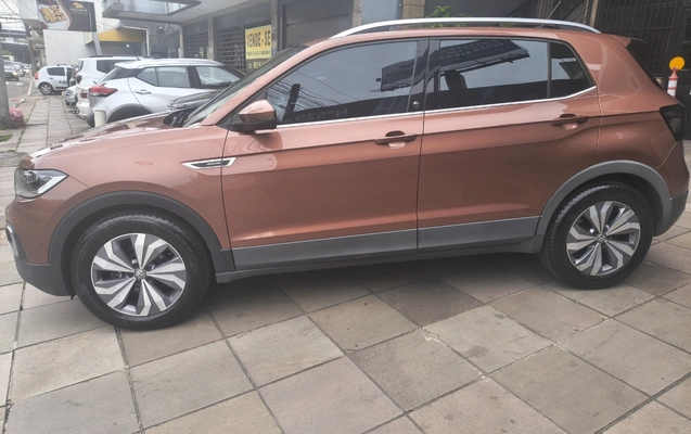imagem-https://www.socarrao.com.br/sc-vehicle-images-prod/4490561/1793384691323-SU1HXzIwMjYxMDI5XzE2NTcxMDk1M19IRFIuanBn.jpg