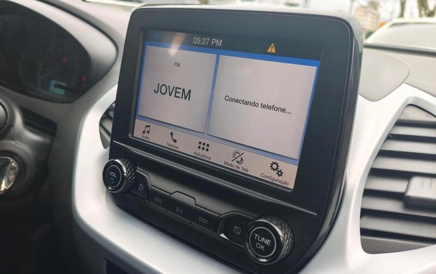 imagem-https://www.socarrao.com.br/sc-vehicle-images-prod/4490564/1793389492129-8623481_8_B_def939fcf1.jpeg