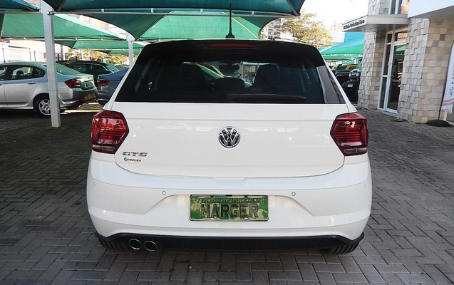 imagem-https://www.socarrao.com.br/sc-vehicle-images-prod/4490715/1793385848749-73770576cc324124b82b77b6e5bc74d0_1784144344191.jpg