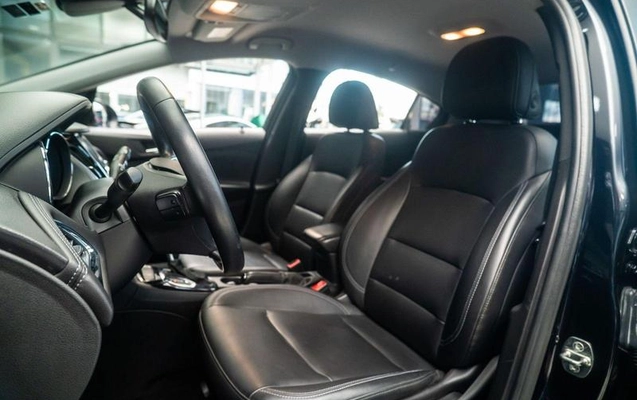imagem-https://www.socarrao.com.br/sc-vehicle-images-prod/4490790/1793449154691-8623872_14_B_3c7f6a4814.jpeg