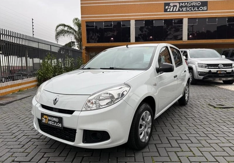 Renault Sandero 2012 Branco — foto 1 de 3