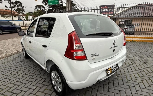 imagem-https://www.socarrao.com.br/sc-vehicle-images-prod/4490879/1793391069141-8614958_6_B_4363a221c4.jpeg