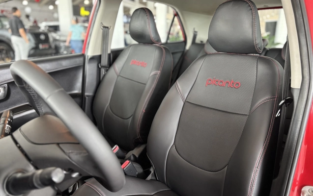 imagem-https://www.socarrao.com.br/sc-vehicle-images-prod/4490917/1793387699864-1_032559.jpg