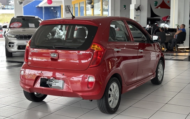 imagem-https://www.socarrao.com.br/sc-vehicle-images-prod/4490917/1793387699876-1_032610.jpg