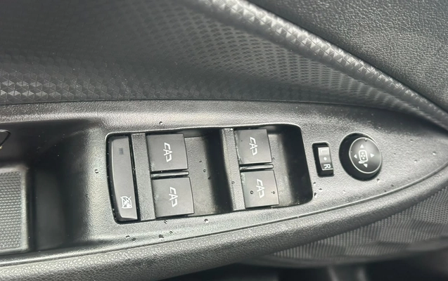imagem-https://www.socarrao.com.br/sc-vehicle-images-prod/4491046/1793388871094-V2hhdHNBcHAgSW1hZ2UgMjAyNi0xMC0zMCBhdCAxNC4wNy41MS5qcGVn.jpeg
