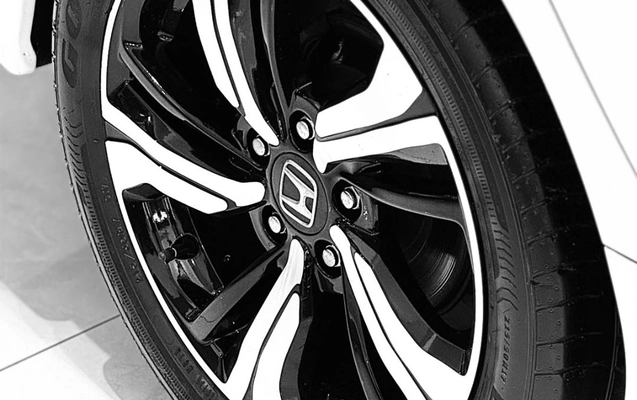 imagem-https://www.socarrao.com.br/sc-vehicle-images-prod/4491096/1793389423893-aaaad0ee341e464c9eff965af3d00b62_1793389361313.jpg