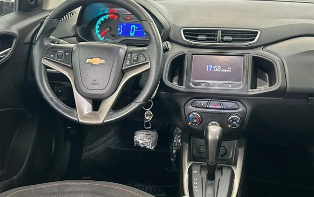 imagem-https://www.socarrao.com.br/sc-vehicle-images-prod/4491101/1793389487410-12_042605.jpg