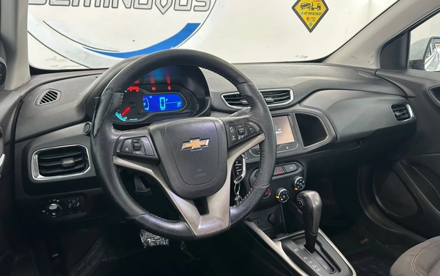 imagem-https://www.socarrao.com.br/sc-vehicle-images-prod/4491101/1793389487415-2_042605.jpg