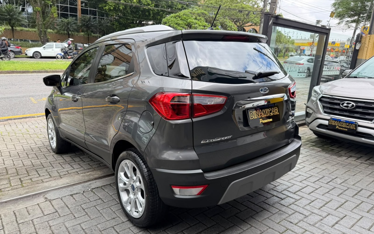 imagem-https://www.socarrao.com.br/sc-vehicle-images-prod/4491113/1793389570087-NS5qcGVn.jpeg