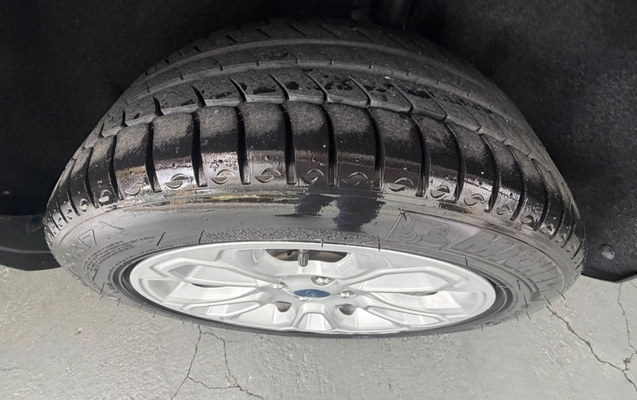 imagem-https://www.socarrao.com.br/sc-vehicle-images-prod/4491113/1793389571455-MjUuanBlZw.jpeg