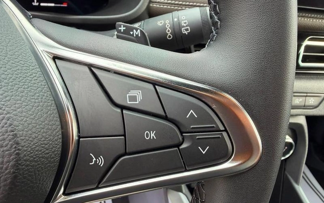 imagem-https://www.socarrao.com.br/sc-vehicle-images-prod/4491152/1793392571811-8620989_7_B_1561d70728.jpeg