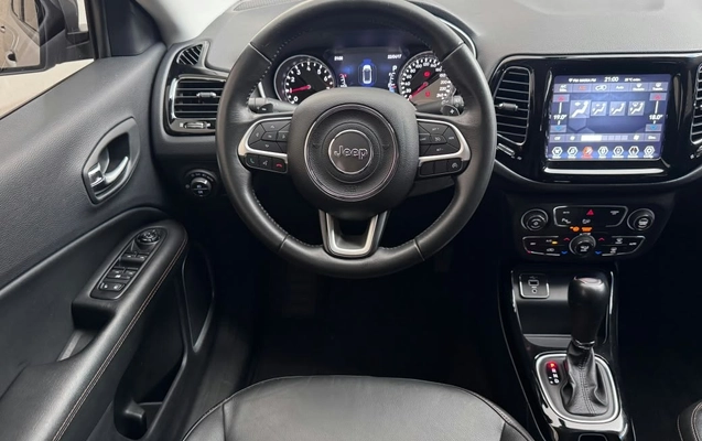 imagem-https://www.socarrao.com.br/sc-vehicle-images-prod/4491202/1793390144137-b0e428a2-278d-4c35-af8f-932d3c99746a.jpg