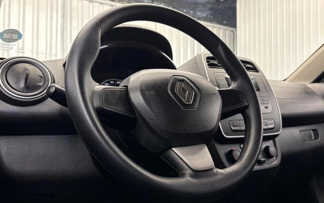 imagem-https://www.socarrao.com.br/sc-vehicle-images-prod/4491358/1793391322338-8600577_18_B_c186bd50e4.jpeg