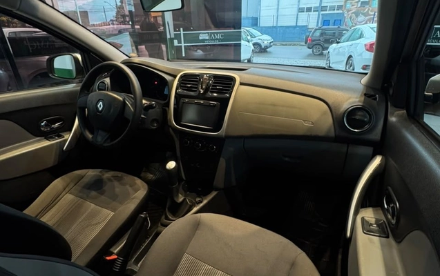 imagem-https://www.socarrao.com.br/sc-vehicle-images-prod/4491519/1793392317177-0dec3009f8a8466497ca6deb063bd7ea_1793392282980.jpg