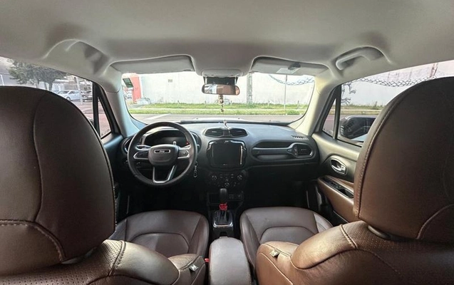 imagem-https://www.socarrao.com.br/sc-vehicle-images-prod/4491561/1793392529322-7996970_2_B_c143b31c66.jpeg