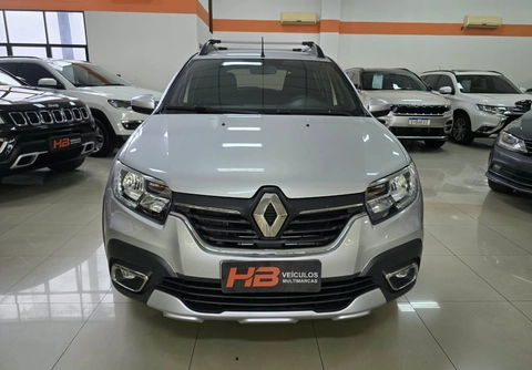 Renault Sandero 2021 Prata — foto 1 de 3