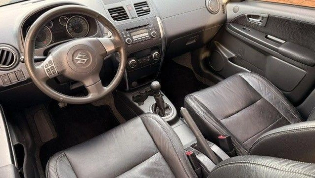 imagem-https://www.socarrao.com.br/sc-vehicle-images-prod/4491797/1793394152143-8625021_6_B_6cc3db7ab5.jpeg