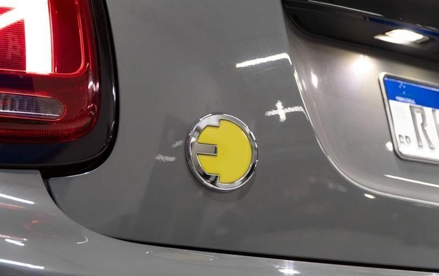 imagem-https://www.socarrao.com.br/sc-vehicle-images-prod/4491937/1793461101974-8625174_12_B_38e27ec222.jpeg