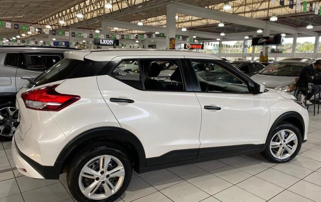 imagem-https://www.socarrao.com.br/sc-vehicle-images-prod/44920/1787663179366-7053763_1_B_9190919c73.jpeg