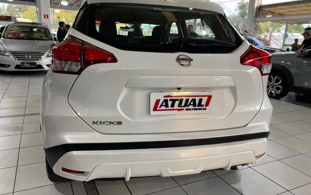 imagem-https://www.socarrao.com.br/sc-vehicle-images-prod/44920/1787663179368-7053763_0_B_aecfef8d37.jpeg