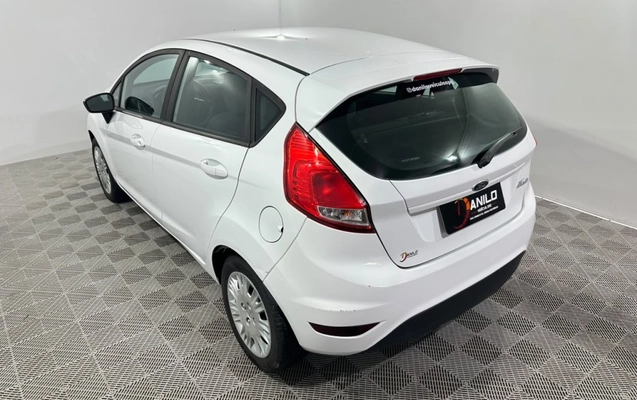imagem-https://www.socarrao.com.br/sc-vehicle-images-prod/4492088/1793396181085-10_062831.jpg