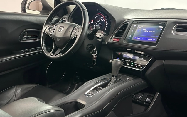imagem-https://www.socarrao.com.br/sc-vehicle-images-prod/4492098/1793396235869-10_063529.jpg