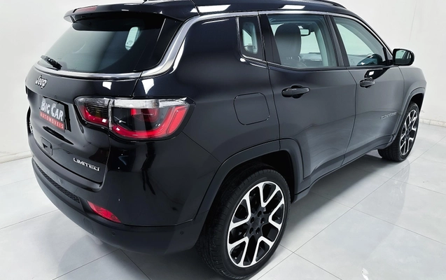 imagem-https://www.socarrao.com.br/sc-vehicle-images-prod/4492146/1793396715677-10a3c5d917084caeb28c9c74b500ed7b_1793396684687.jpg