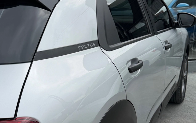 imagem-https://www.socarrao.com.br/sc-vehicle-images-prod/4492510/1793399769619-ce4f7f8592b2433a8764d4bdb40cbe8c_1793398877459.jpg