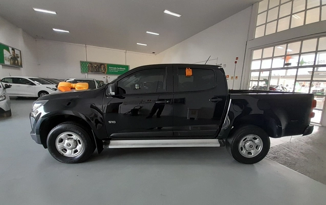 imagem-https://www.socarrao.com.br/sc-vehicle-images-prod/4492581/1793400428724-2_041803.jpg