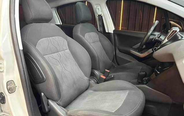 imagem-https://www.socarrao.com.br/sc-vehicle-images-prod/4492936/1793403460444-8593173_8_B_67012a5f6a.jpeg