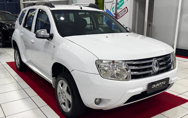 imagem-https://www.socarrao.com.br/sc-vehicle-images-prod/4493953/1793412779470-MDAxLmpwZw.jpg