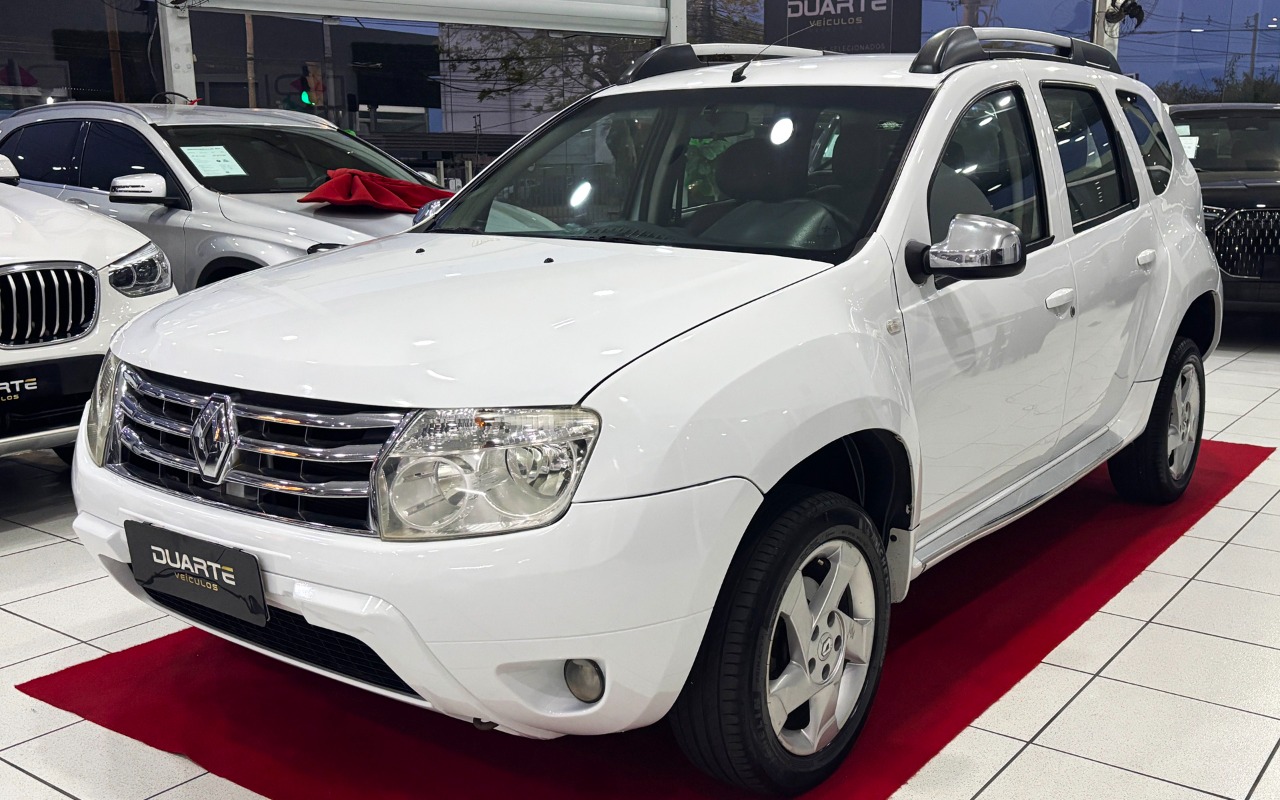 imagem-https://www.socarrao.com.br/sc-vehicle-images-prod/4493953/1793412779774-MDA0LmpwZw.jpg