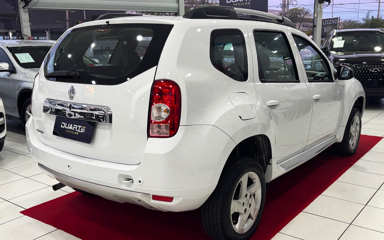 imagem-https://www.socarrao.com.br/sc-vehicle-images-prod/4493953/1793412779998-MDA3LmpwZw.jpg