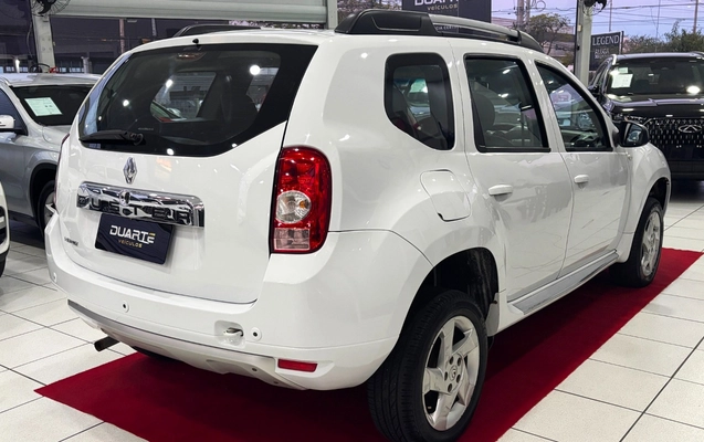 imagem-https://www.socarrao.com.br/sc-vehicle-images-prod/4493953/1793412779998-MDA3LmpwZw.jpg