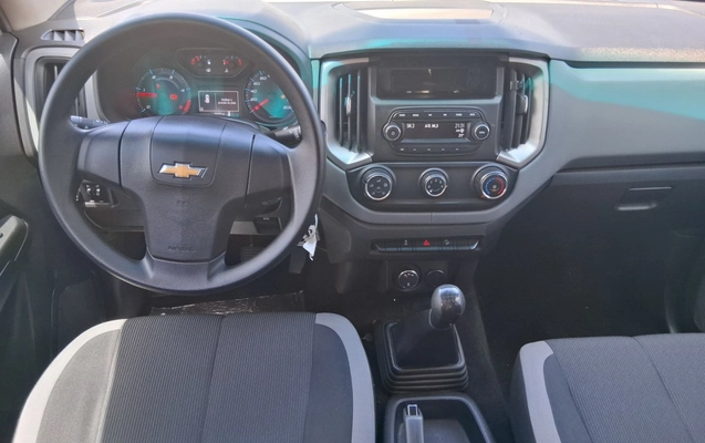 imagem-https://www.socarrao.com.br/sc-vehicle-images-prod/4494315/1793416353914-1_112748.jpg