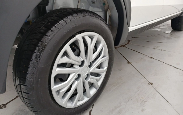 imagem-https://www.socarrao.com.br/sc-vehicle-images-prod/4494356/1793417706028-1_034245.jpg