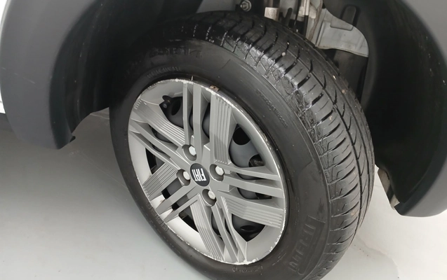 imagem-https://www.socarrao.com.br/sc-vehicle-images-prod/4494369/1793417759204-1_121846.jpg