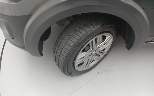 imagem-https://www.socarrao.com.br/sc-vehicle-images-prod/4495240/1793420444147-1_012235.jpg