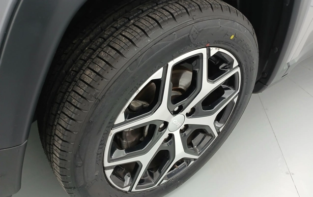 imagem-https://www.socarrao.com.br/sc-vehicle-images-prod/4495424/1793420728395-1_035729.jpg