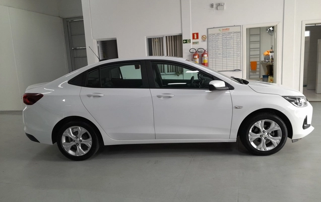 imagem-https://www.socarrao.com.br/sc-vehicle-images-prod/4495635/1793421258777-1_111355.jpg