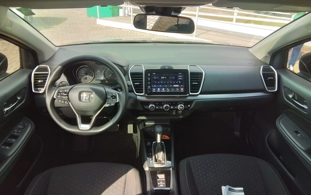 imagem-https://www.socarrao.com.br/sc-vehicle-images-prod/4496834/1793425118592-2_035949.jpg