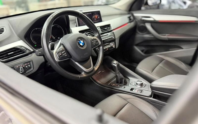 imagem-https://www.socarrao.com.br/sc-vehicle-images-prod/4497036/1793447220849-8624259_12_B_e4b7f5b12d.jpeg
