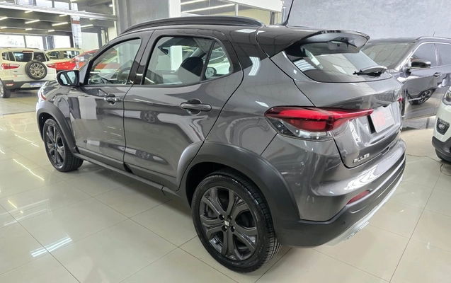 imagem-https://www.socarrao.com.br/sc-vehicle-images-prod/4497197/1793452998966-OwbHtODyFpBqT2NhWpoVqiyk9B37L8zd.jpg