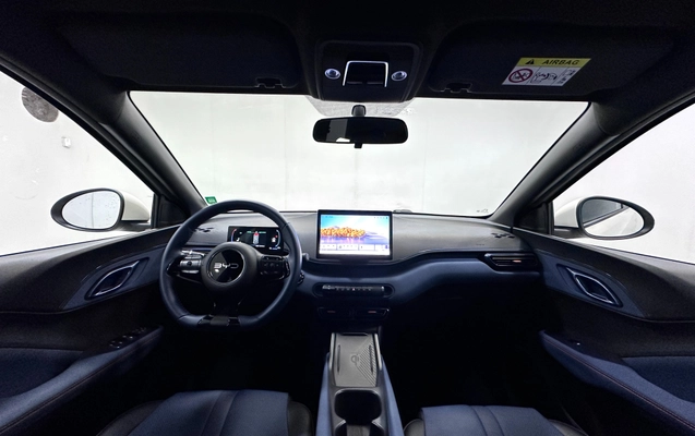 imagem-https://www.socarrao.com.br/sc-vehicle-images-prod/4497674/1793460529639-29c6cdd3-d089-4bbe-8659-19c25b4f58e7.jpg